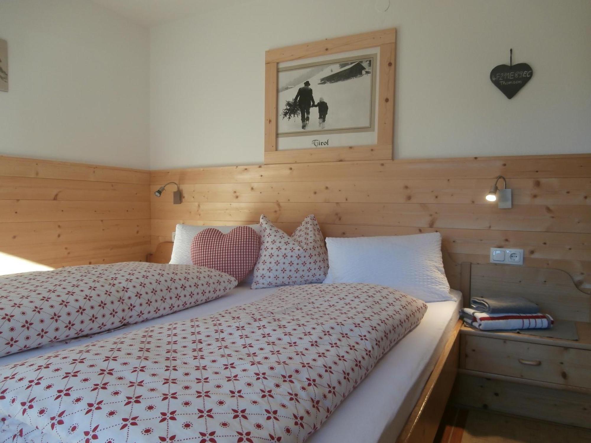 Haus Barbara Bed & Breakfast Soll Bagian luar foto