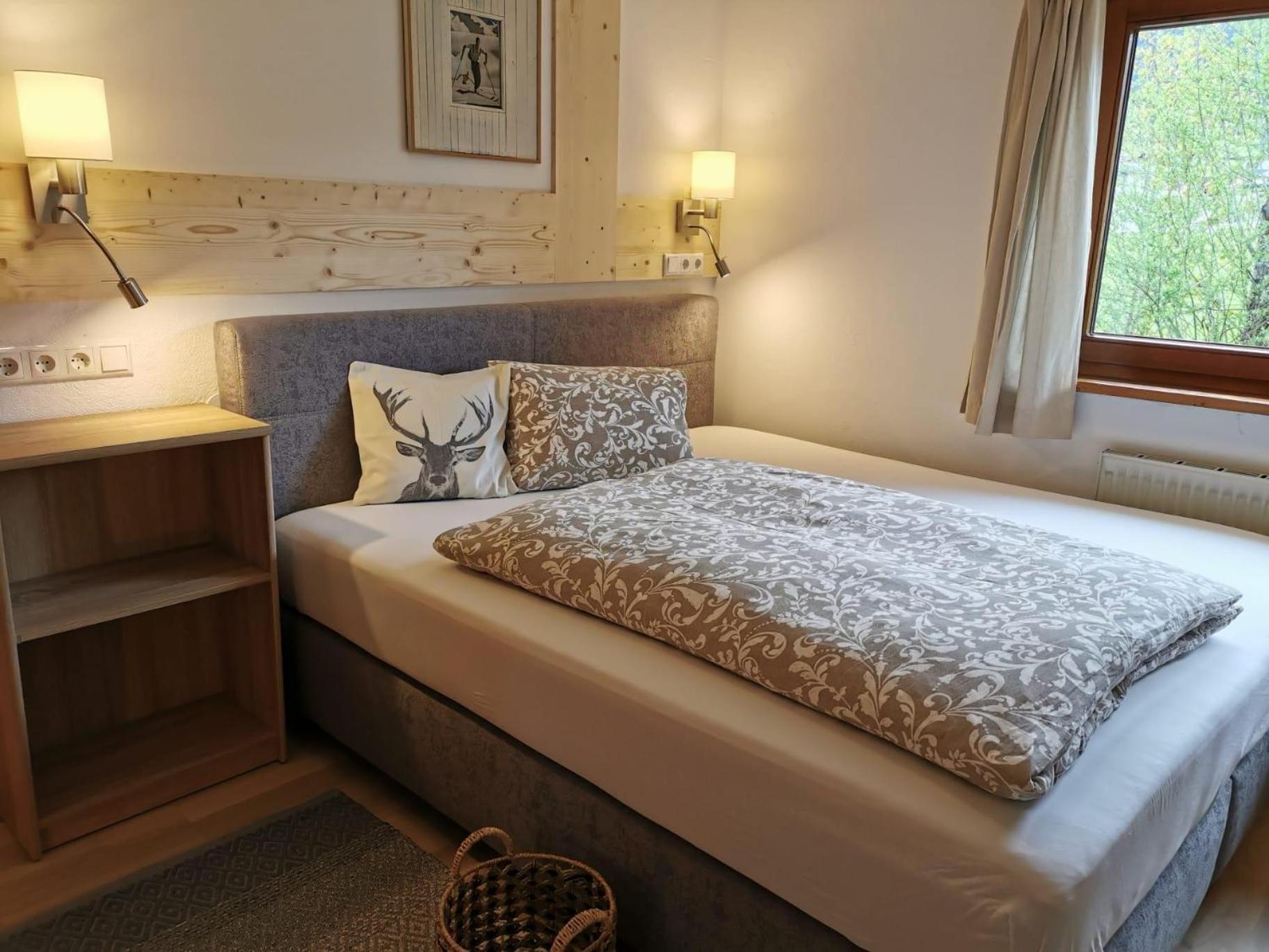 Haus Barbara Bed & Breakfast Soll Bagian luar foto